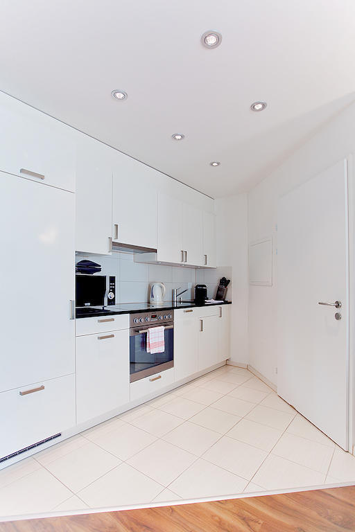 Premium Apartments By Livingdowntown Zurich Bagian luar foto